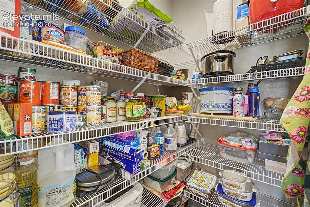 Image 18 of 36: Pantry