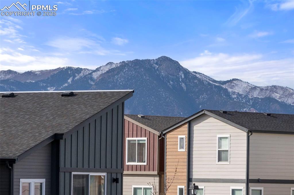 Image 10 of 28: View