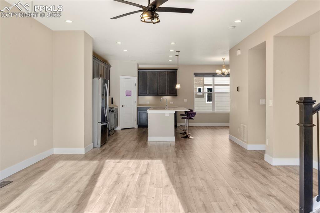 Image 8 of 28: Kitchen