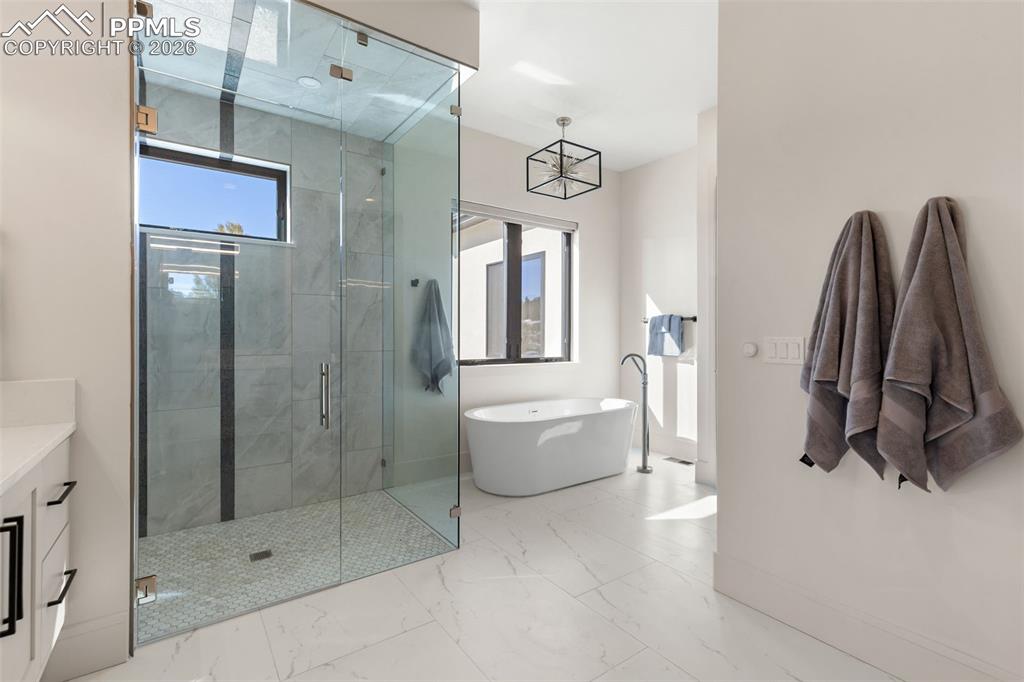 Image 27 of 50: Master Bathroom