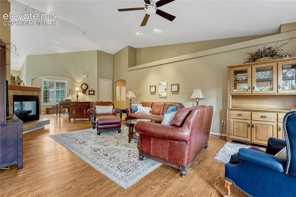 Image 14 of 46: Living Room