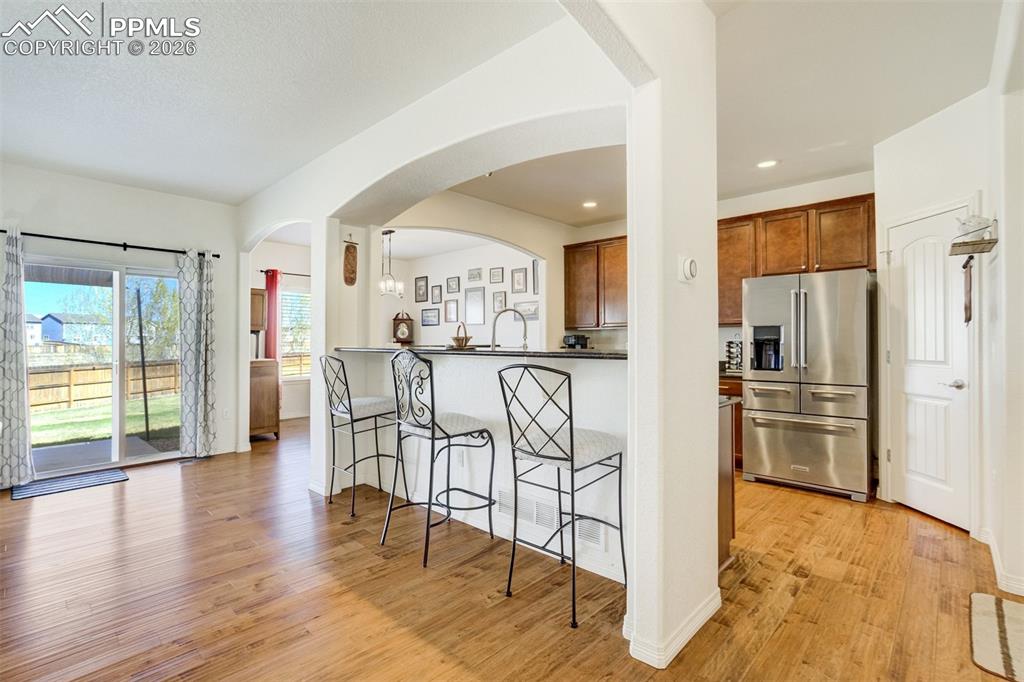 Image 10 of 45: Kitchen