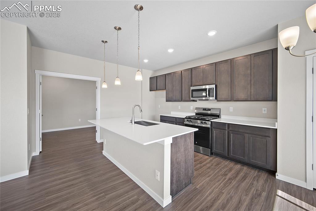 Image 12 of 38: Kitchen