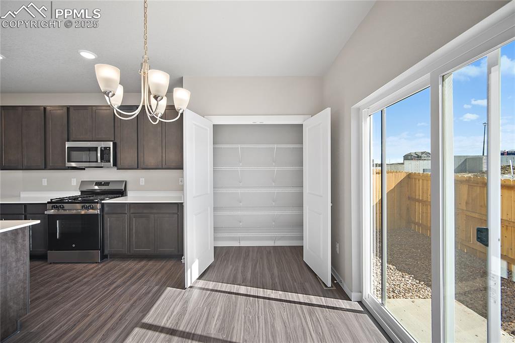 Image 9 of 38: Kitchen