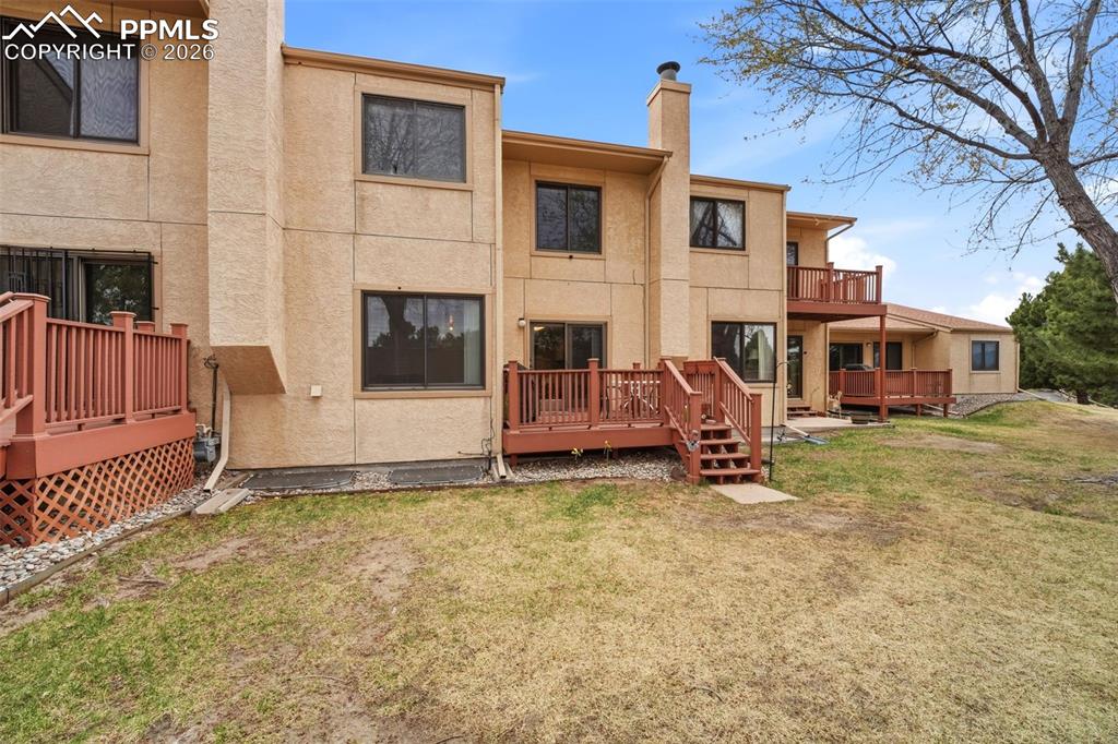 Image 40 of 50: Back of Structure