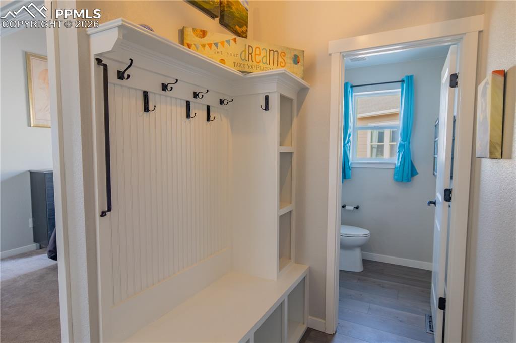 Image 19 of 50: Mud Room