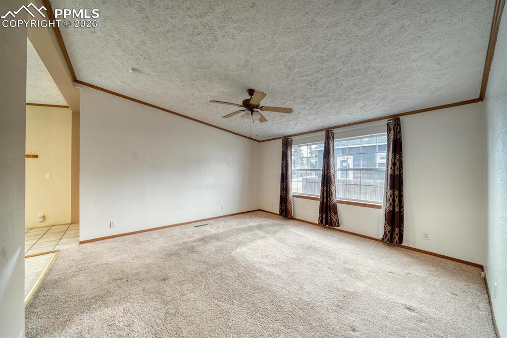 Image 14 of 28: Living Room