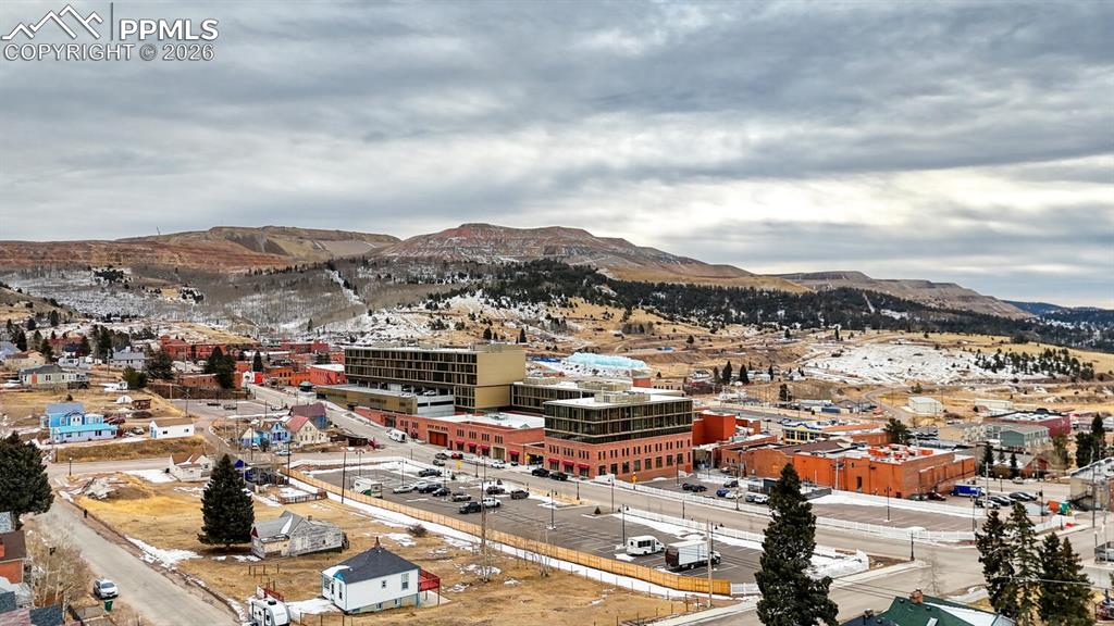 Image 25 of 28: View