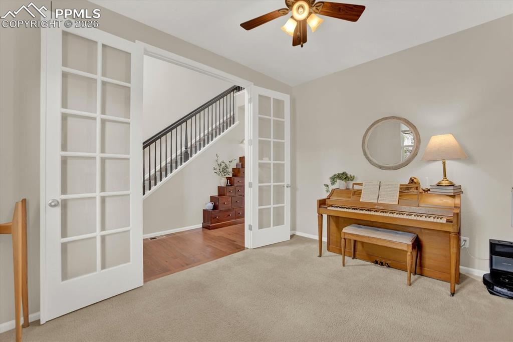 Image 13 of 41: Sitting Room