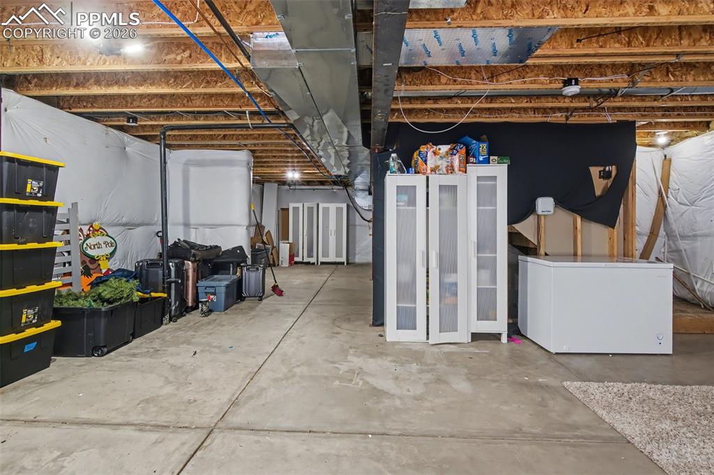 Image 28 of 32: Basement