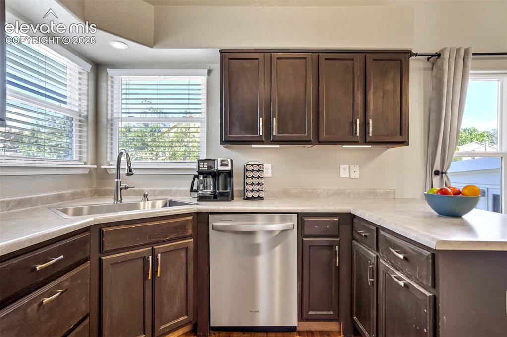 Image 10 of 48: Kitchen
