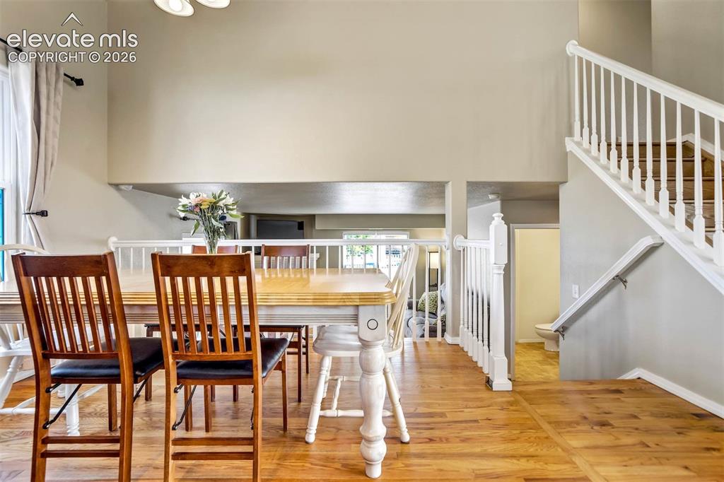 Image 15 of 48: Dining Area