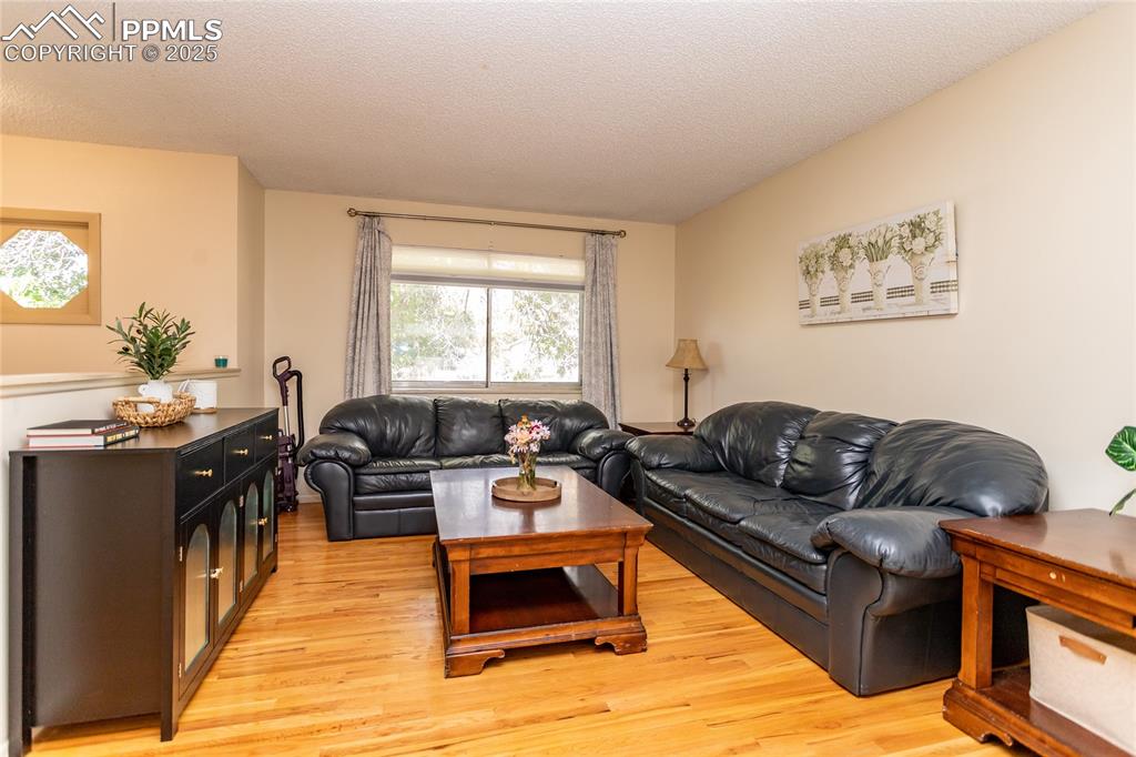 Image 9 of 40: Living Room