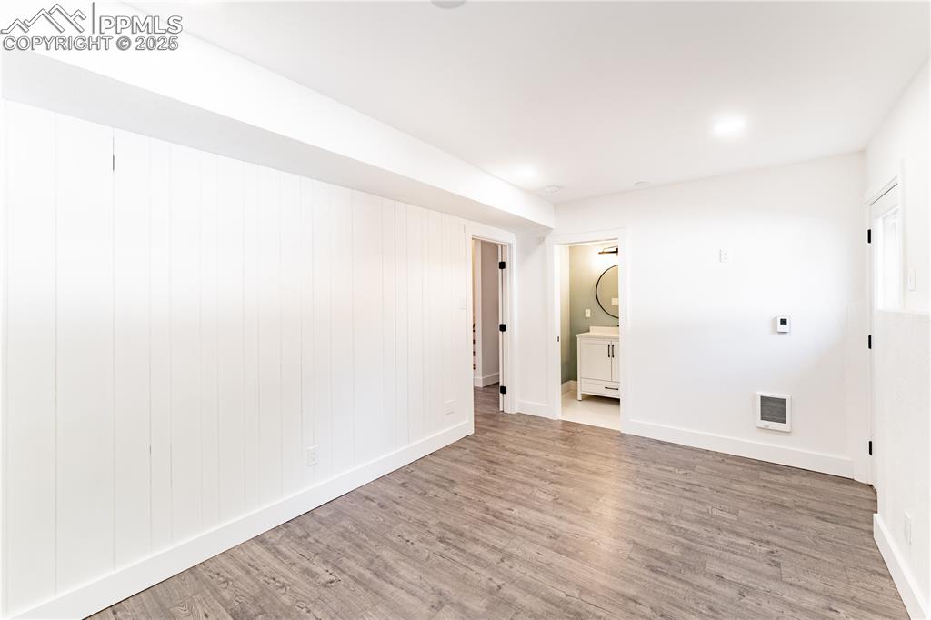 Image 20 of 39: Lower Level Bedroom (nonconforming)