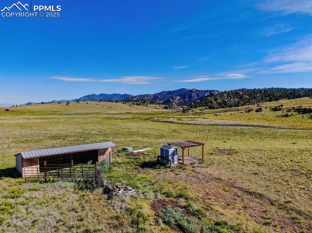 Image 10 of 33: View