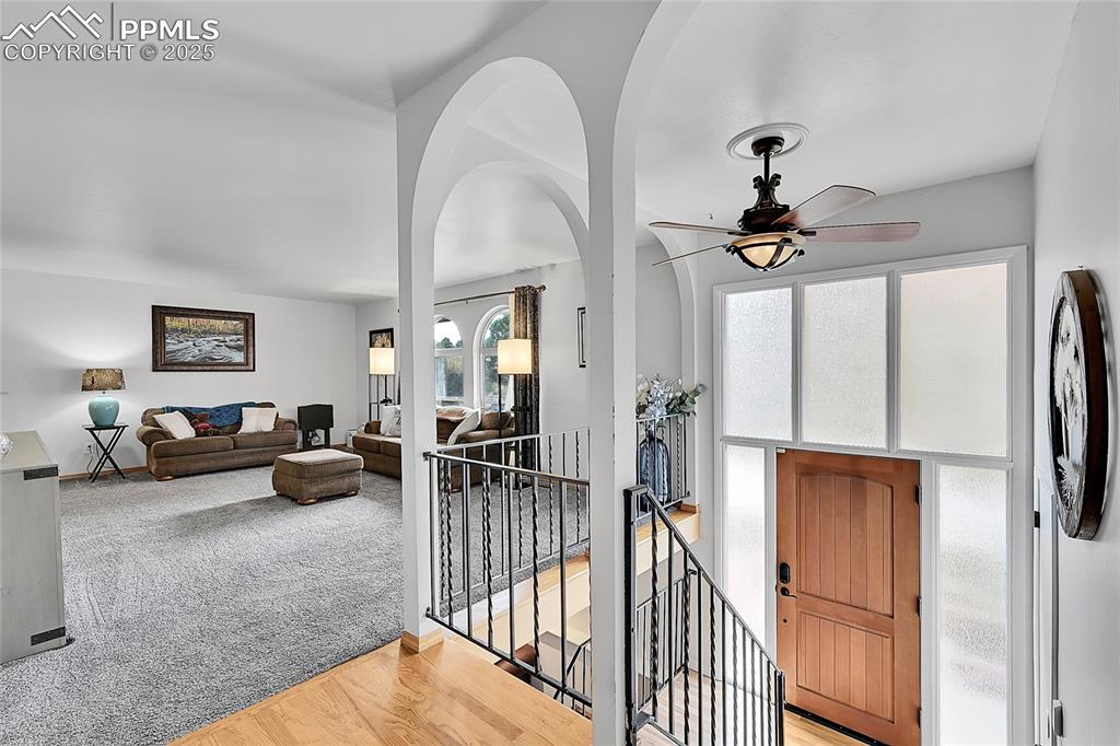 Image 7 of 45: Entry