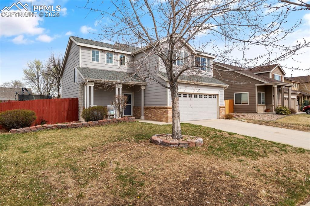 Image 2 of 28: Front of Structure