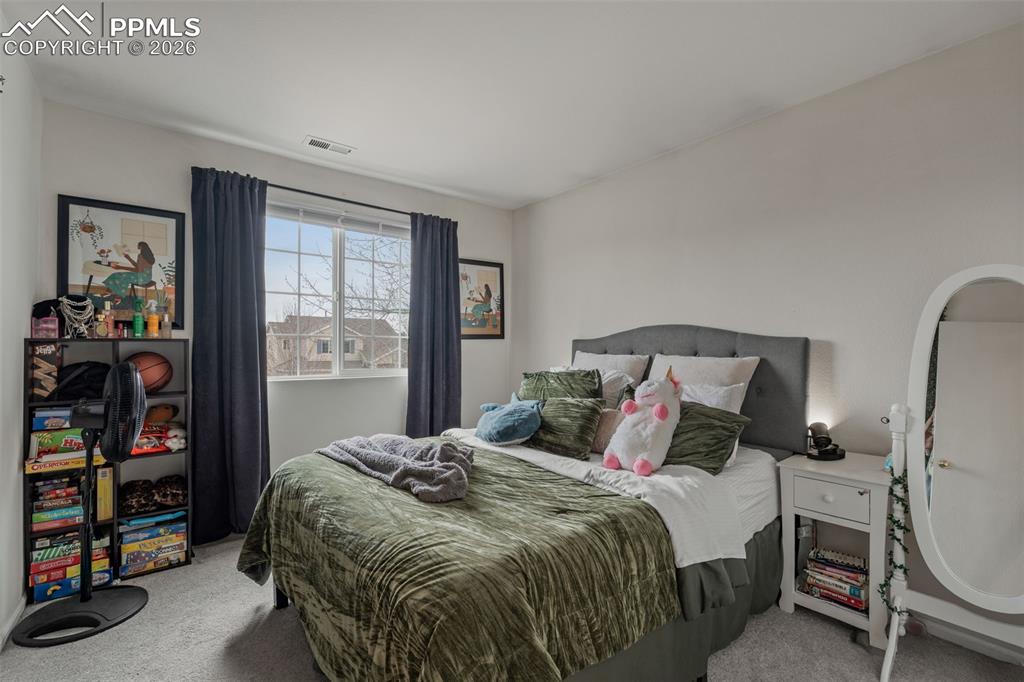 Image 20 of 28: Bedroom