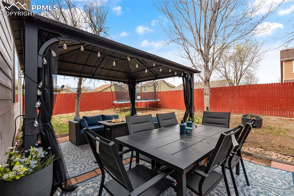 Image 26 of 28: Patio