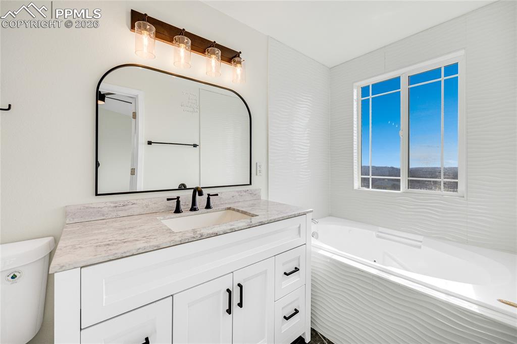 Image 18 of 34: Master Bathroom