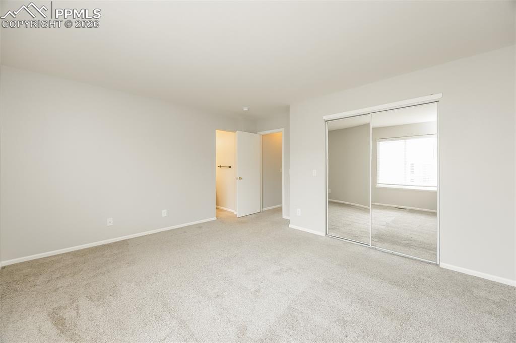 Image 11 of 23: Bedroom