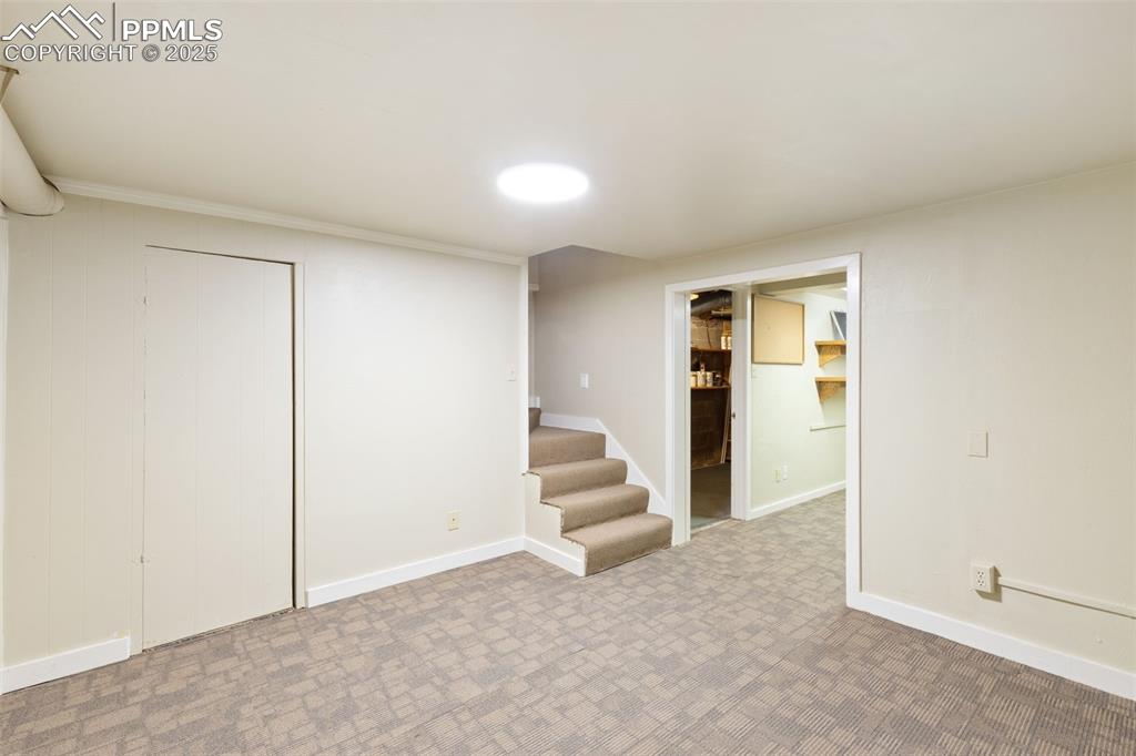 Image 26 of 34: Recreation Room