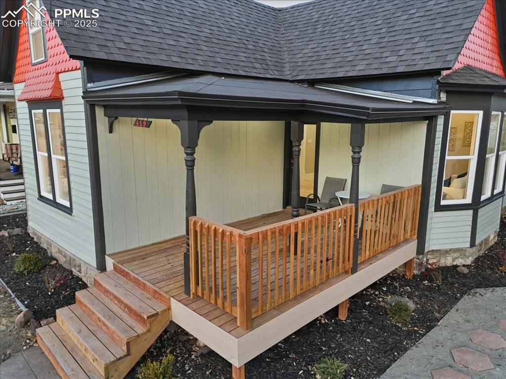 Image 28 of 40: Side of Structure