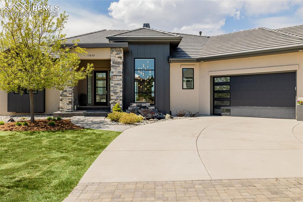 Image 2 of 50: Front of Structure