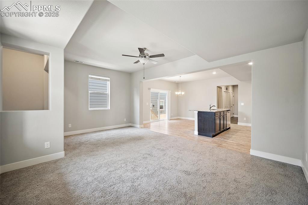Image 10 of 50: Living Room
