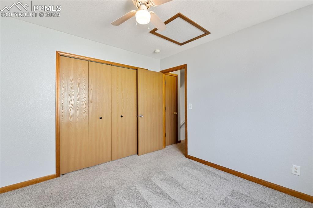 Image 25 of 47: Bedroom