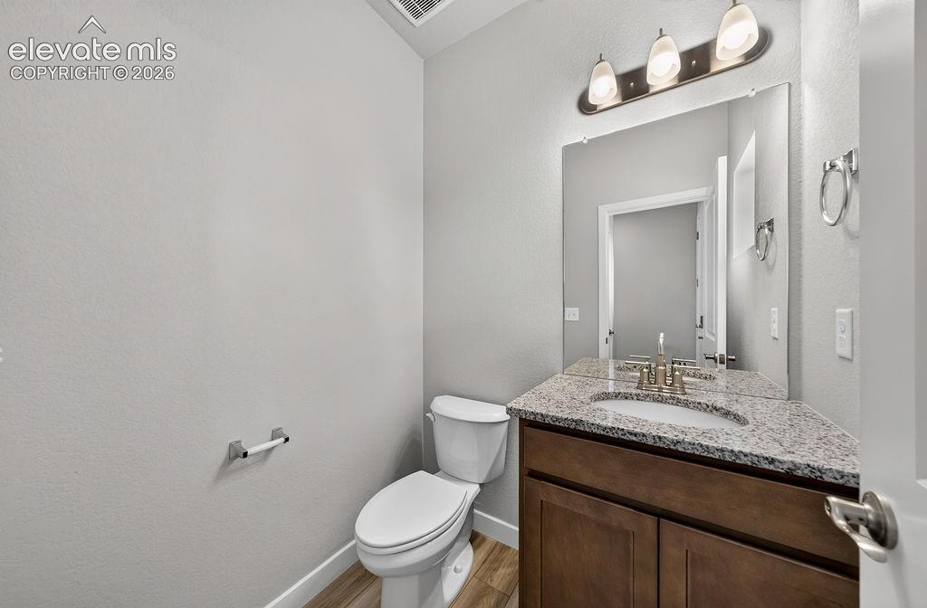 Image 7 of 37: Bathroom