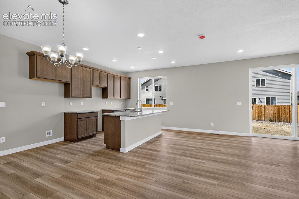 Image 9 of 37: Kitchen