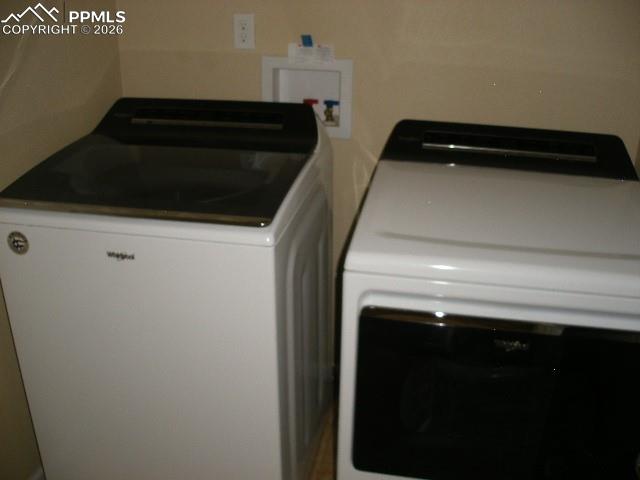 Image 25 of 44: Laundry