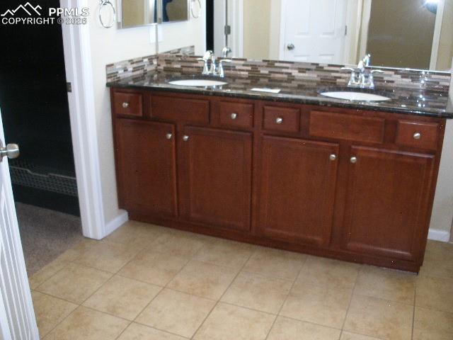 Image 3 of 44: Bathroom