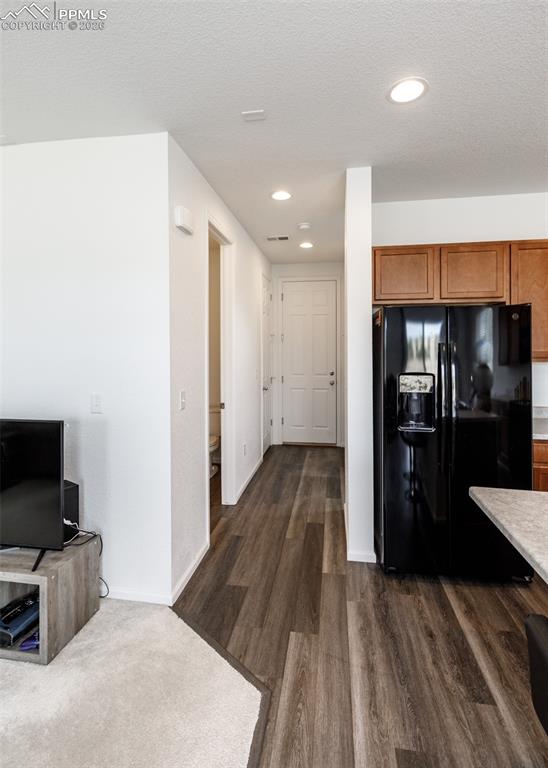 Image 16 of 42: Kitchen