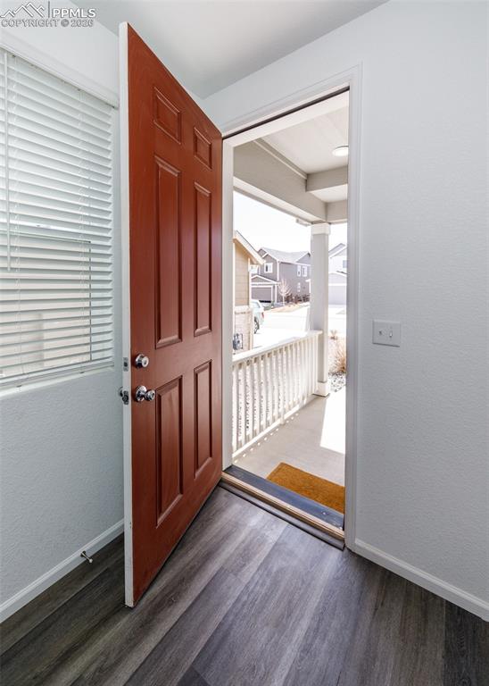 Image 4 of 42: Entry