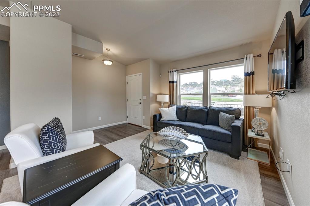 Listing 1396505, Image 4 of 10