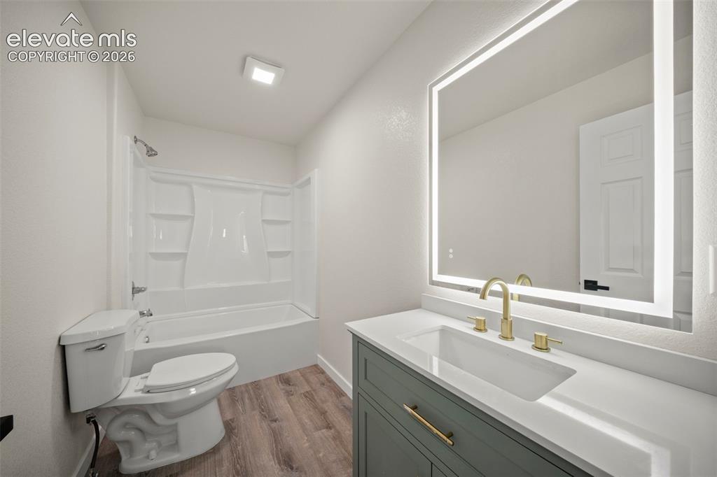 Image 13 of 30: Main-level Bathroom