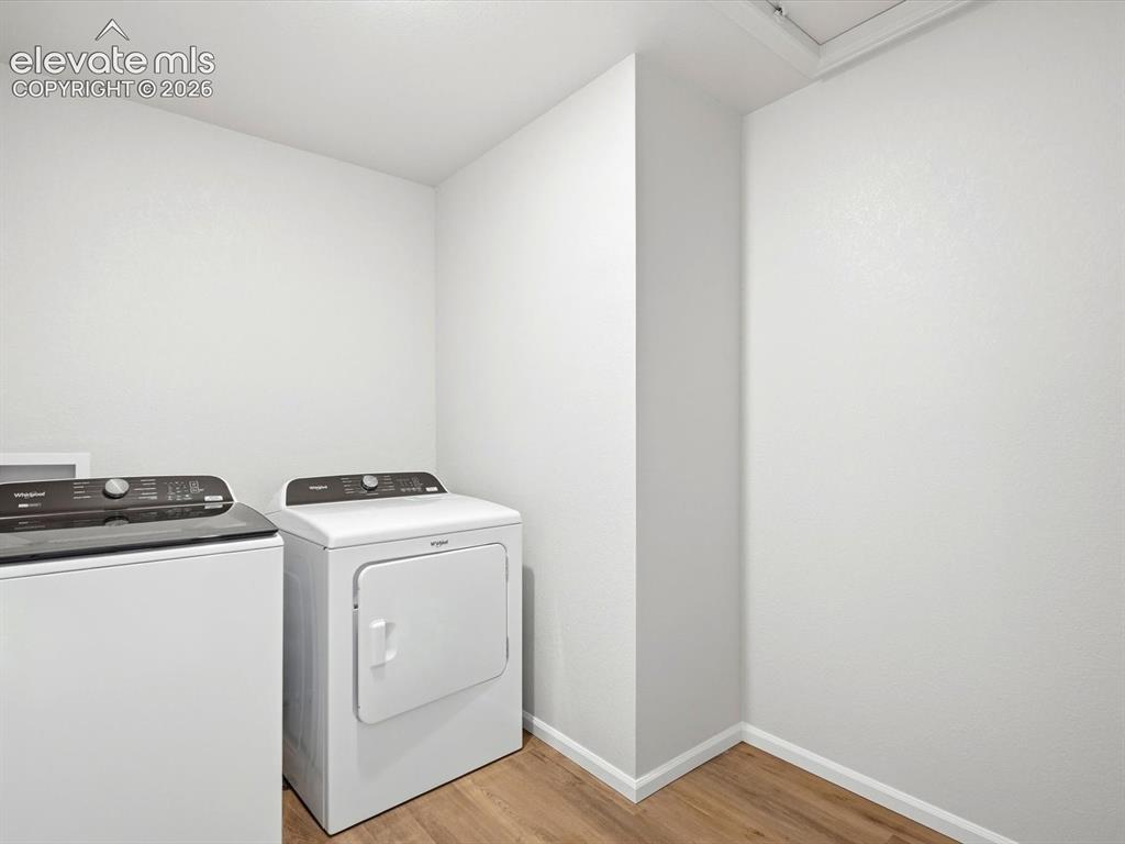Image 17 of 25: Laundry