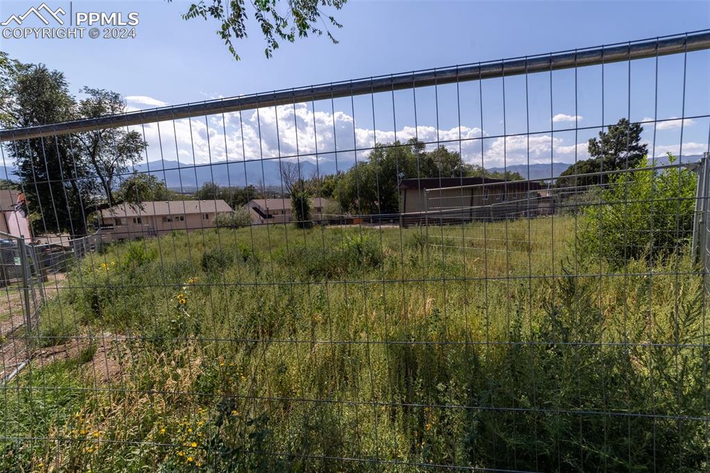 Image 11 of 12: Other