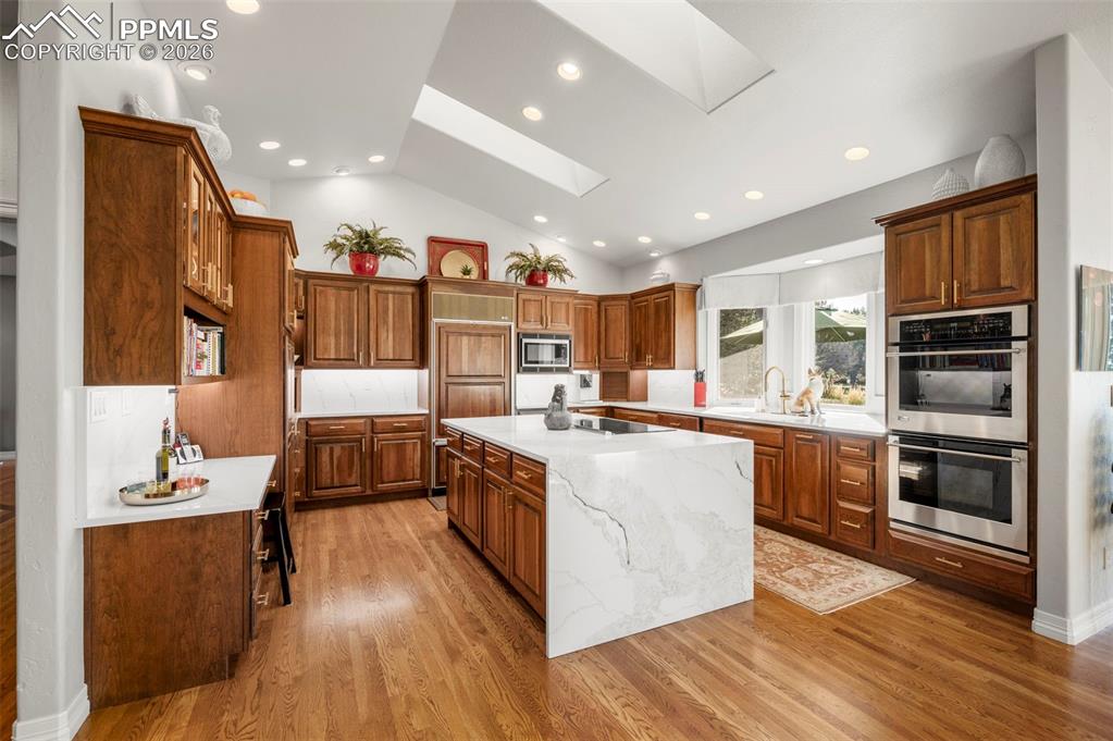 Image 15 of 50: No Description Available