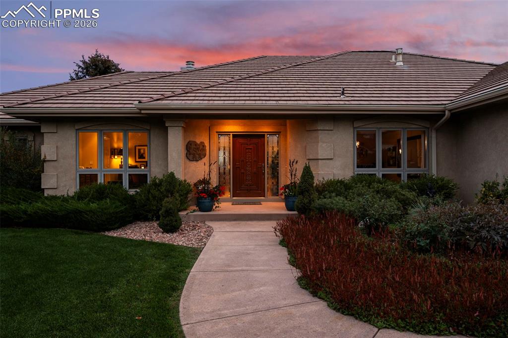 Image 3 of 50: No Description Available