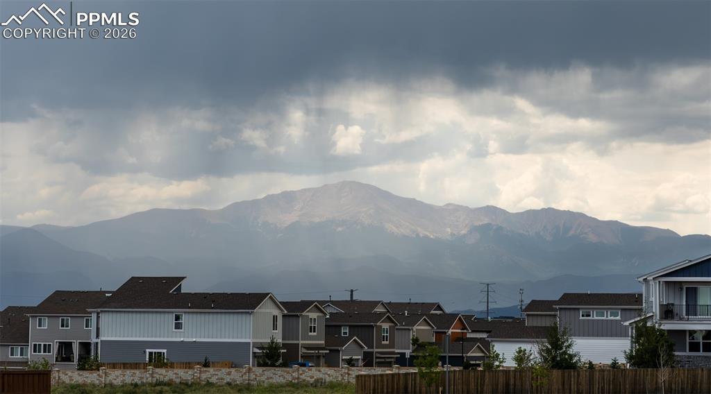 Image 39 of 43: View