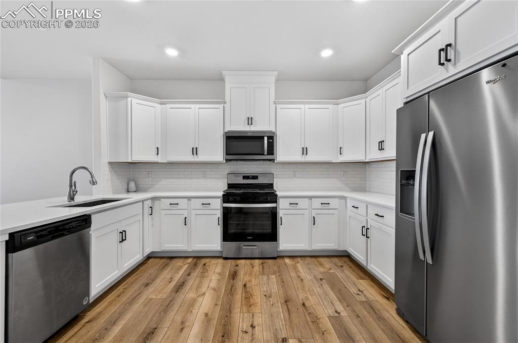 Image 8 of 43: Kitchen