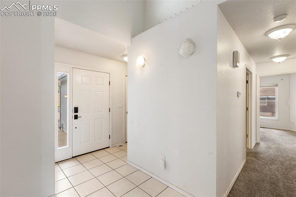 Image 7 of 38: Entry