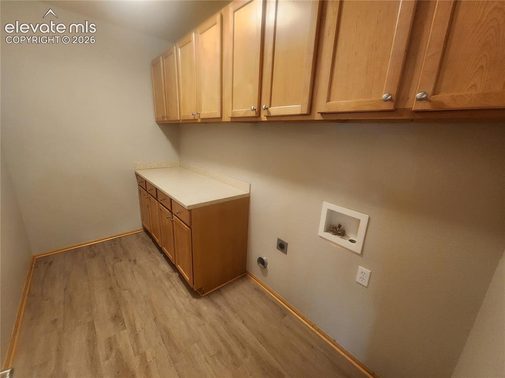 Image 15 of 39: Dining Area