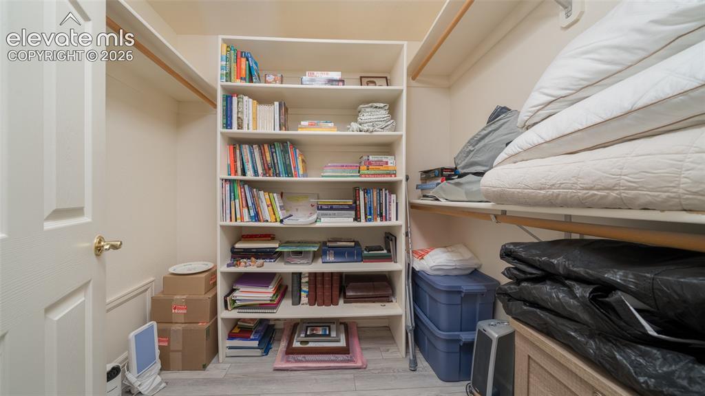 Image 17 of 26: Storage