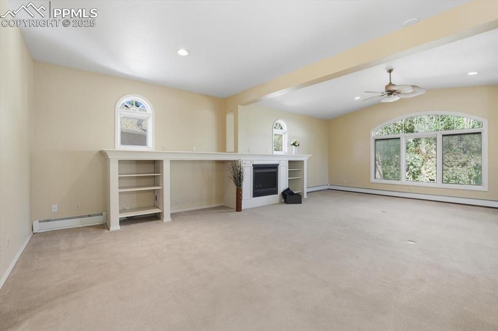 Image 15 of 48: Living Room