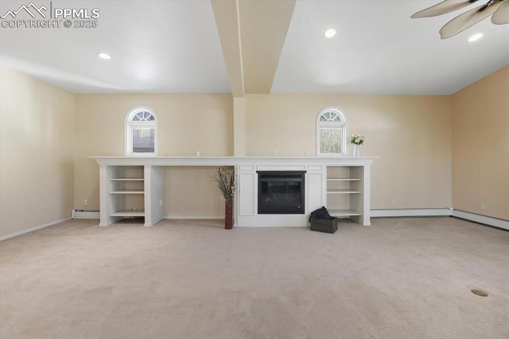 Image 17 of 48: Living Room