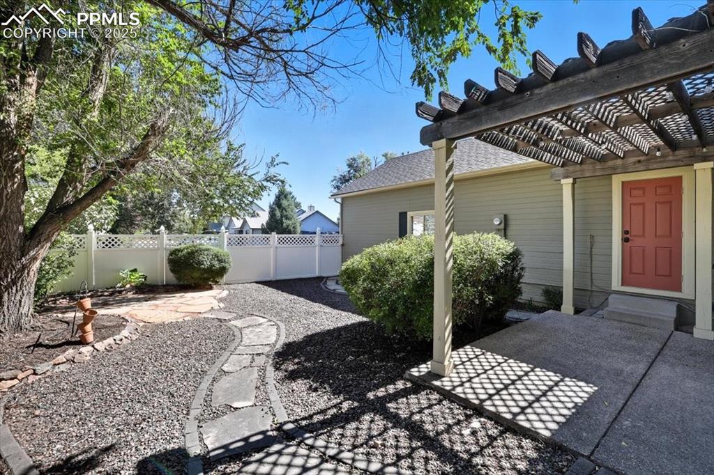 Image 42 of 48: Patio